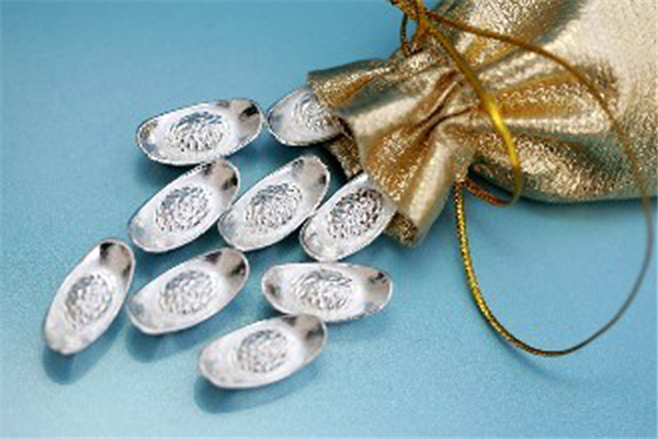 炒港股赚的钱会受限制吗